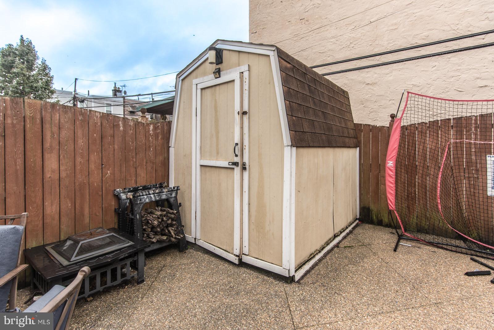 BRIDESBURG - Residential