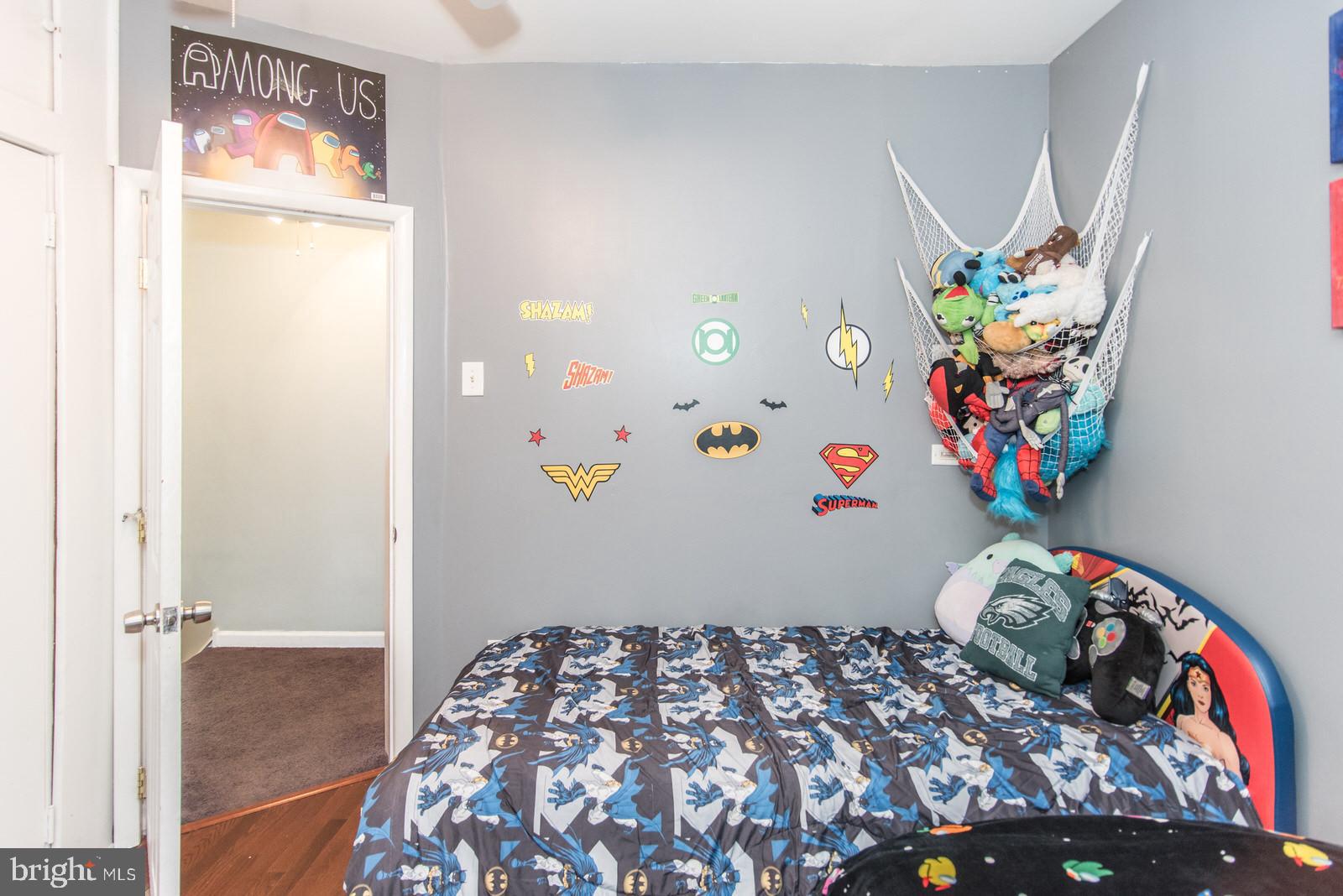 BRIDESBURG - Residential