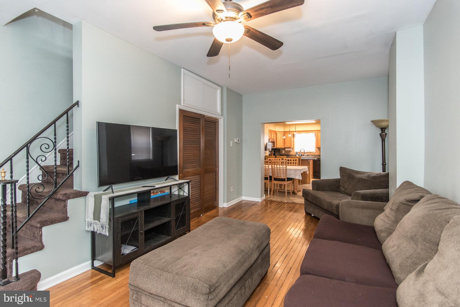 BRIDESBURG - Residential