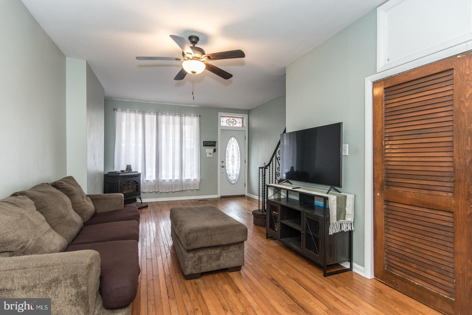 BRIDESBURG - Residential