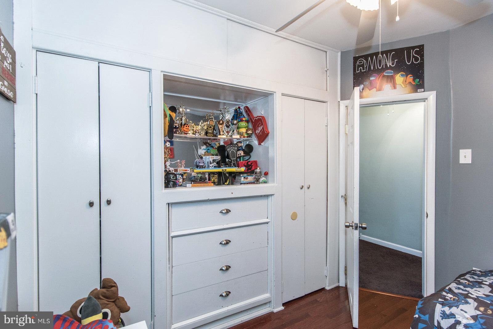 BRIDESBURG - Residential