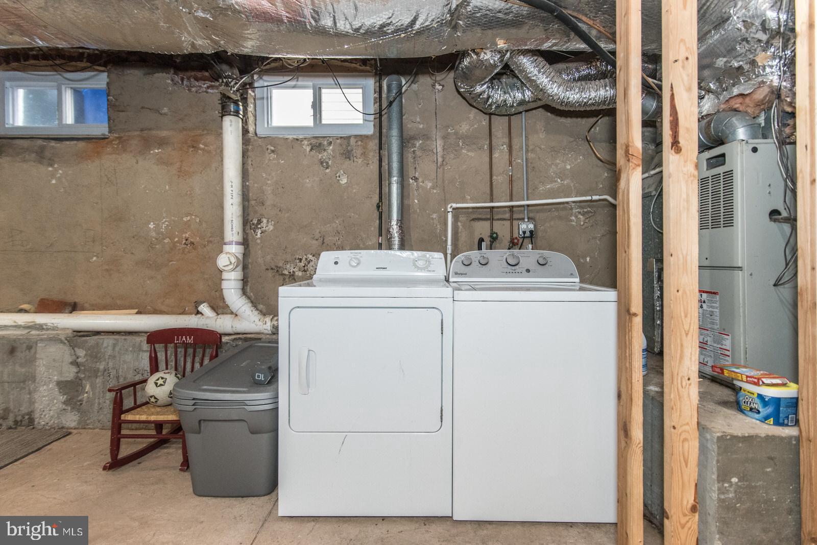 BRIDESBURG - Residential