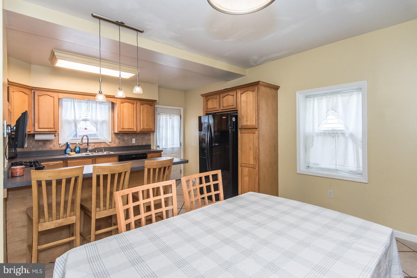 BRIDESBURG - Residential