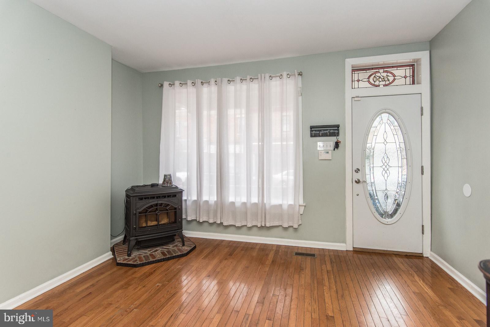 BRIDESBURG - Residential