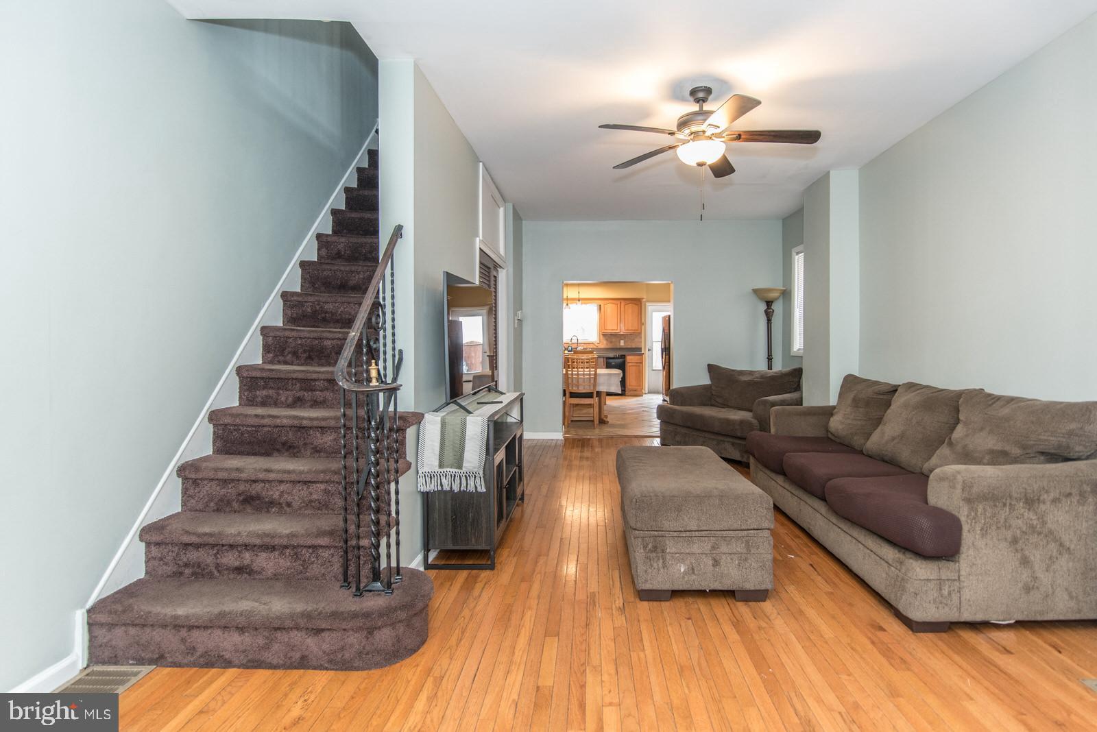 BRIDESBURG - Residential