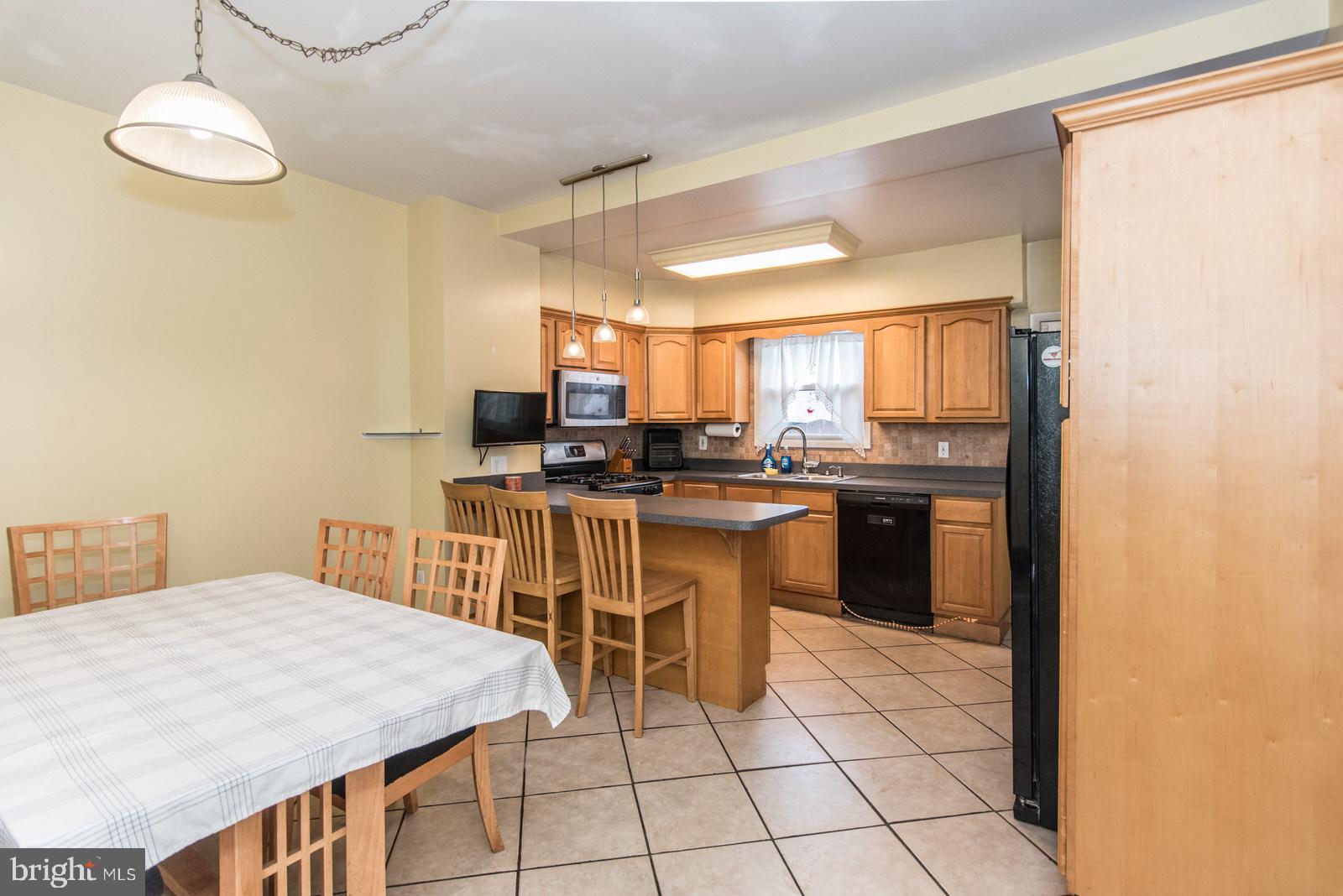 BRIDESBURG - Residential