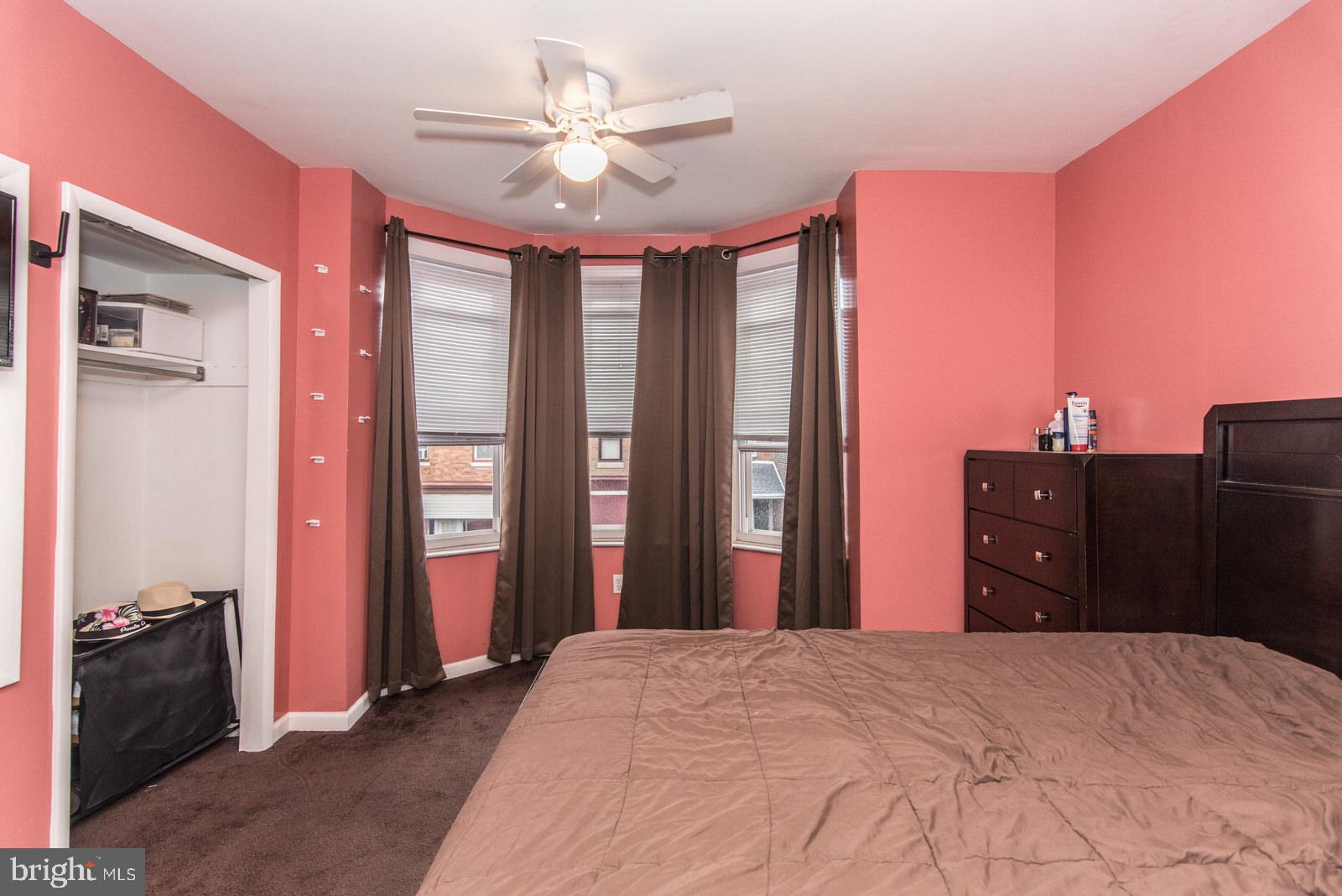 BRIDESBURG - Residential