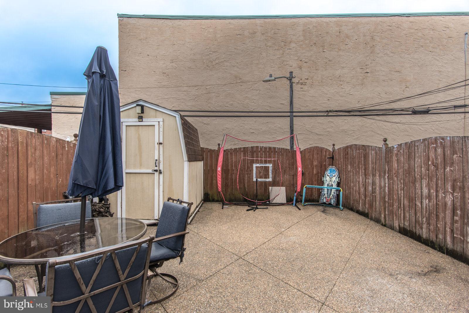 BRIDESBURG - Residential