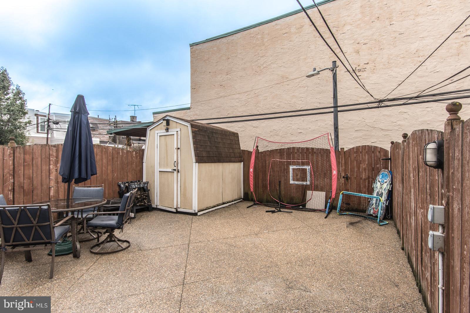 BRIDESBURG - Residential