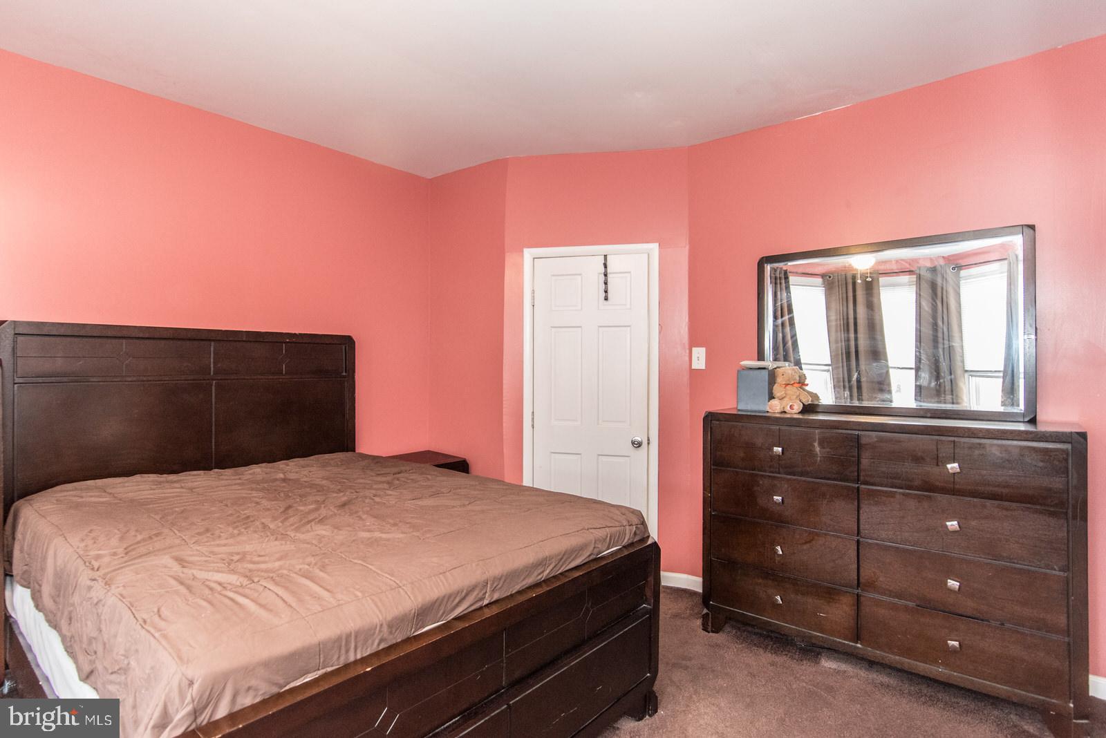 BRIDESBURG - Residential