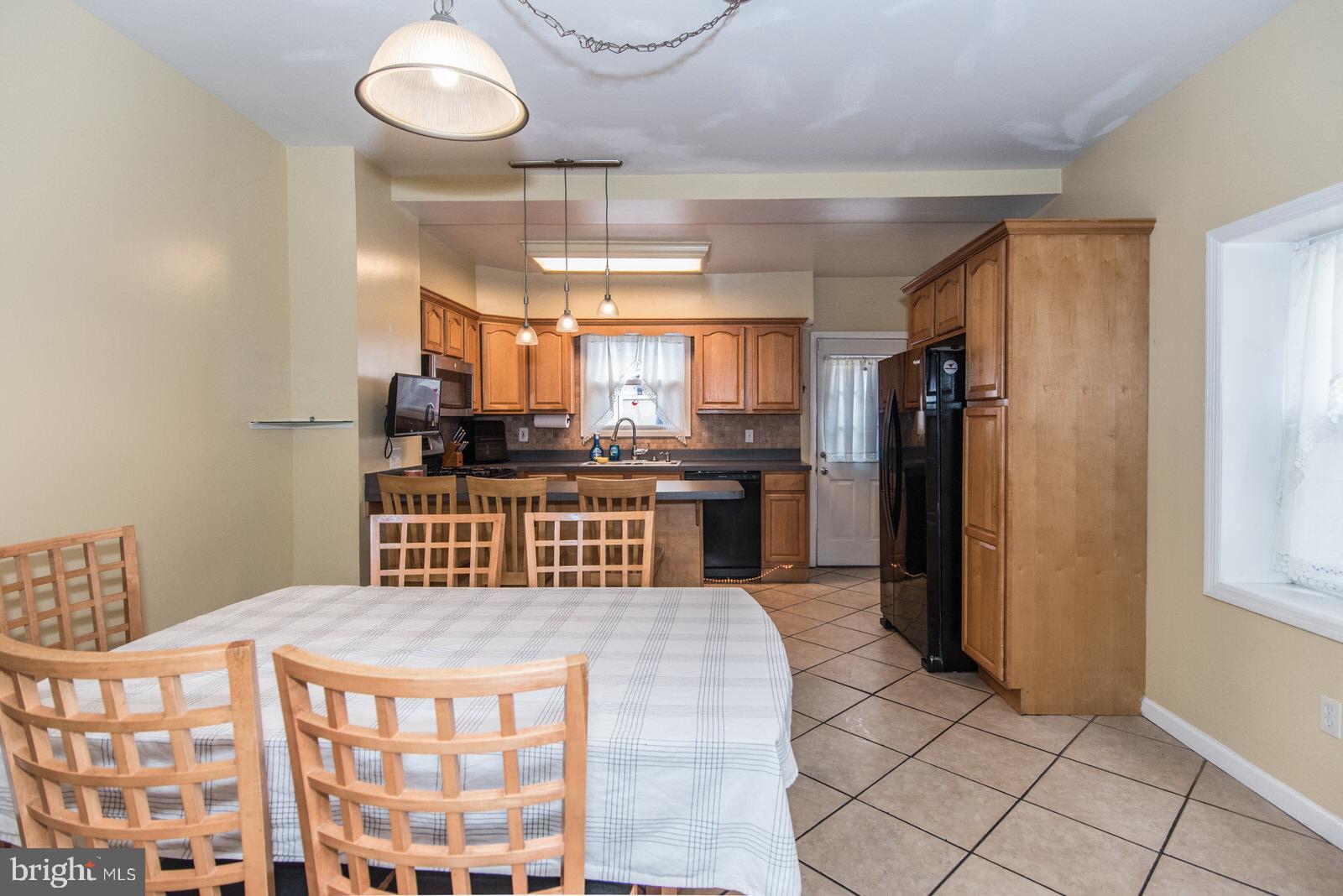 BRIDESBURG - Residential