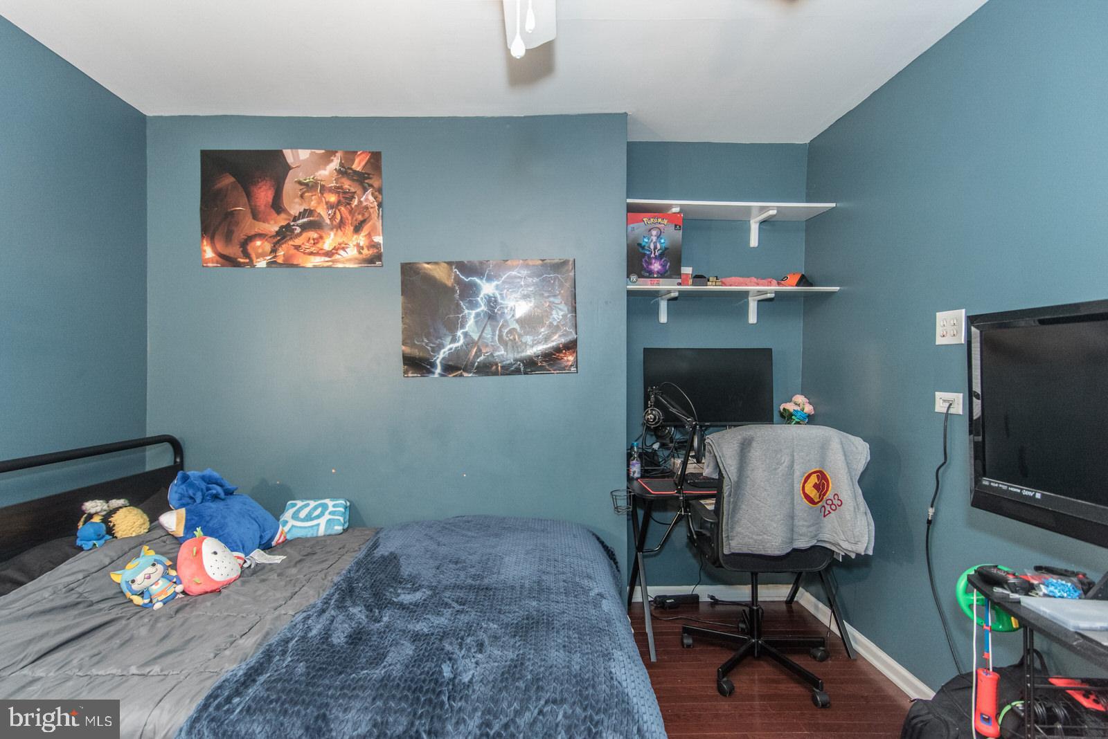 BRIDESBURG - Residential