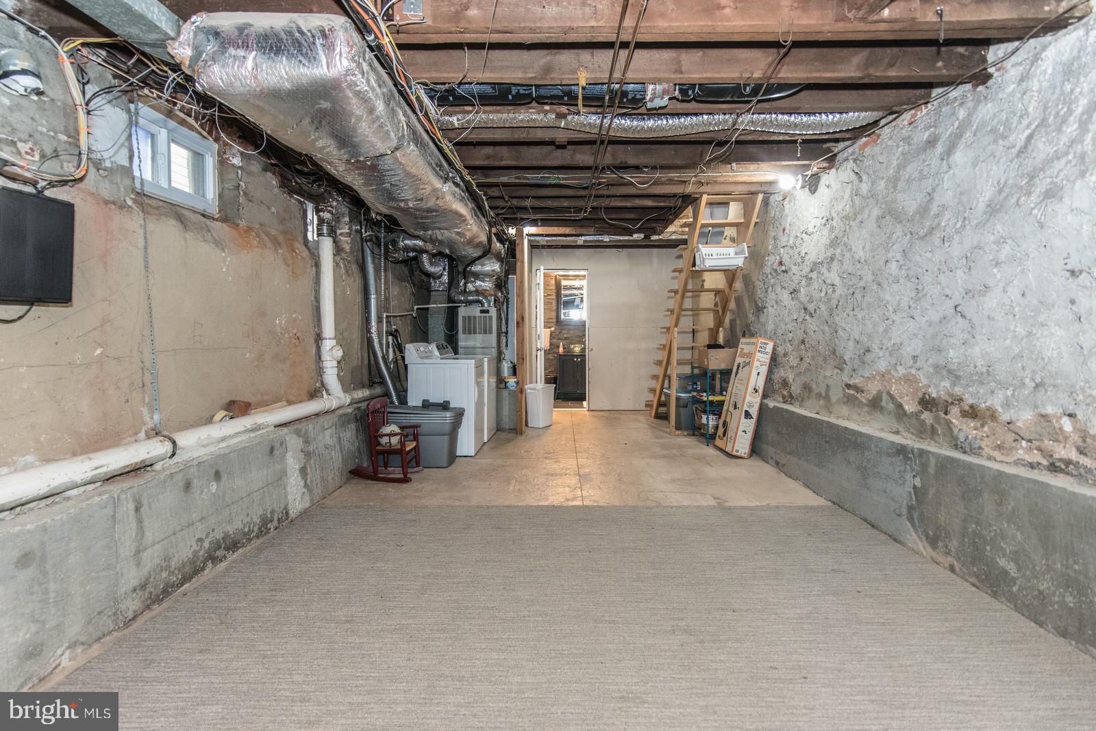 BRIDESBURG - Residential