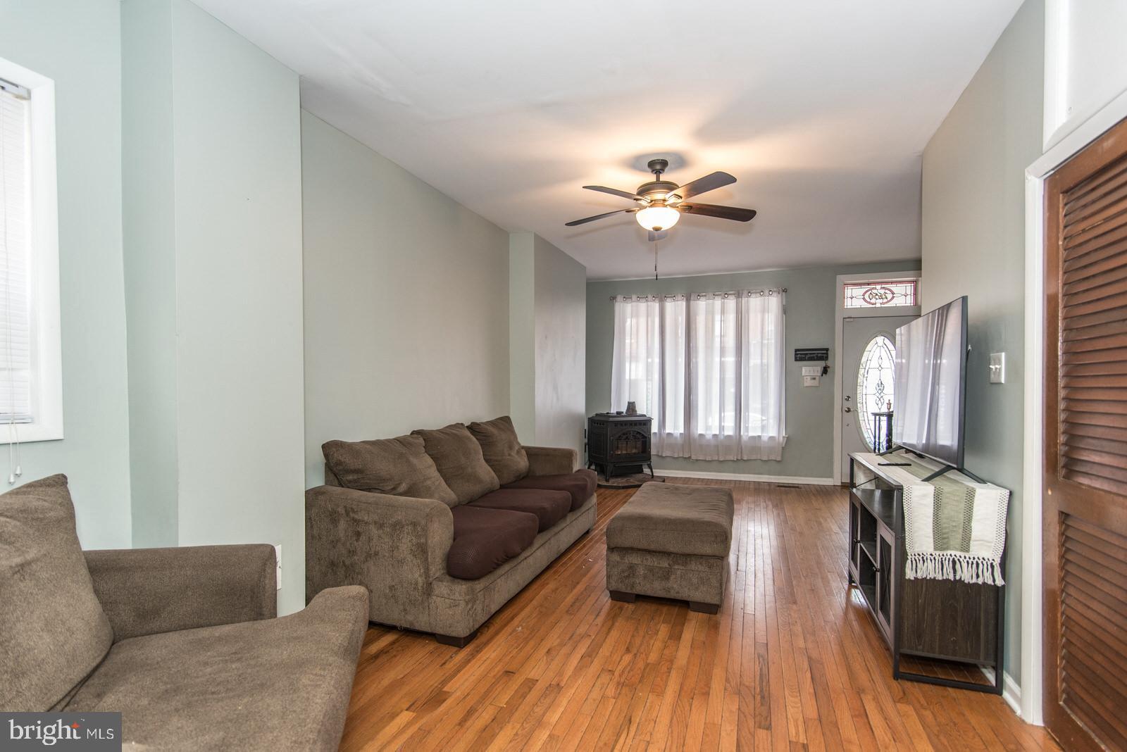 BRIDESBURG - Residential