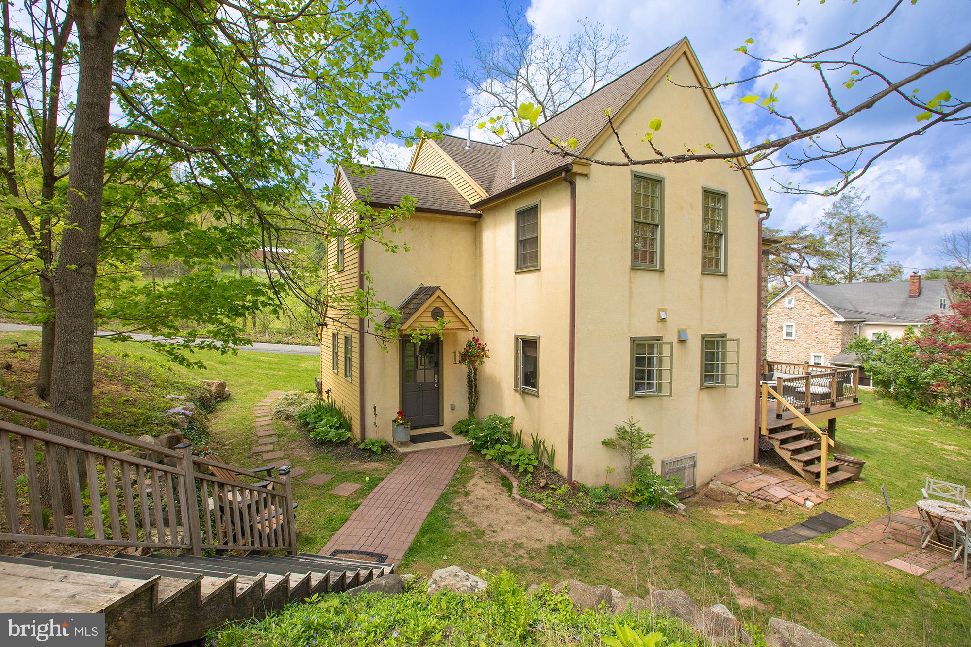 11 WELLER ROAD