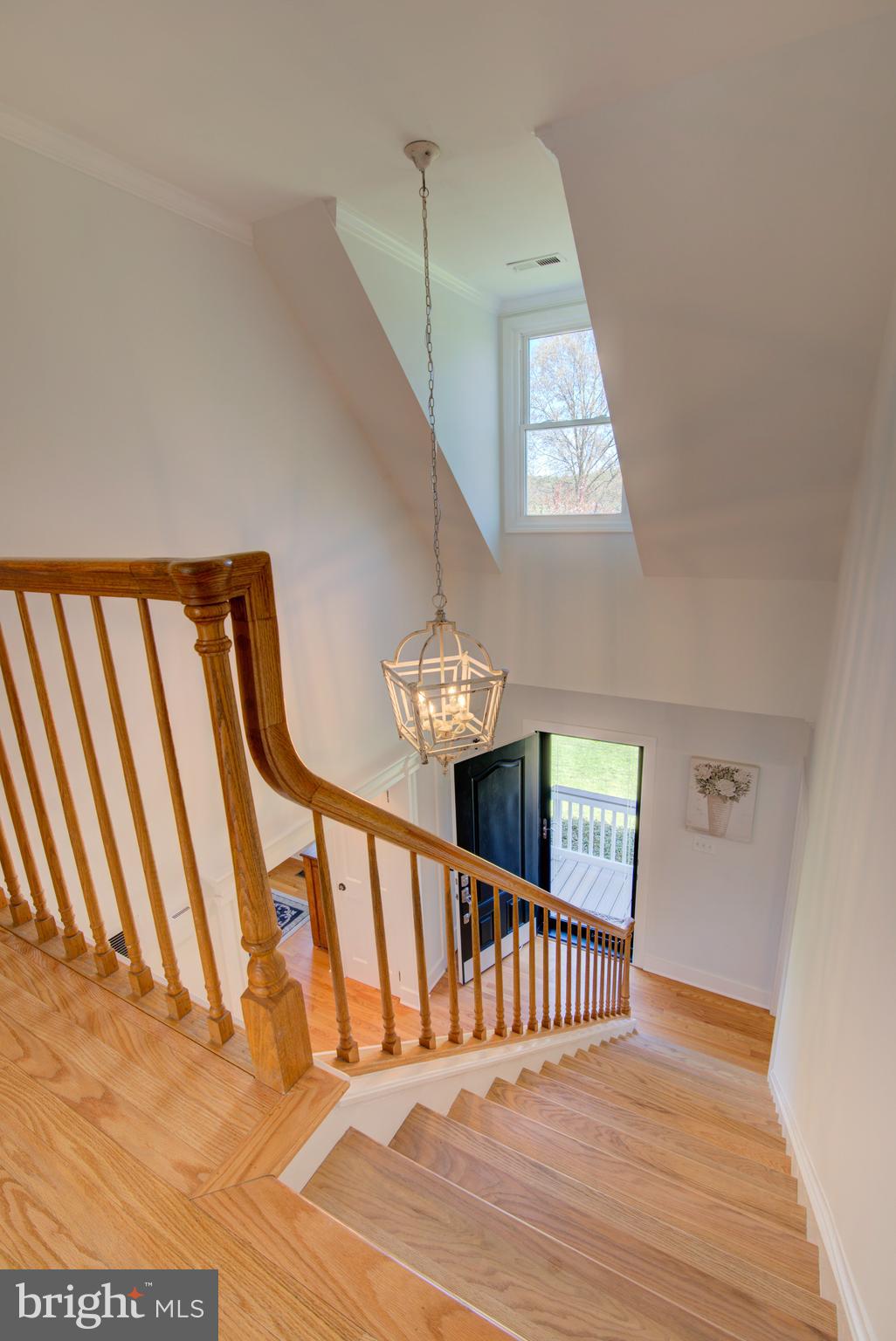 HUNTS END - Residential