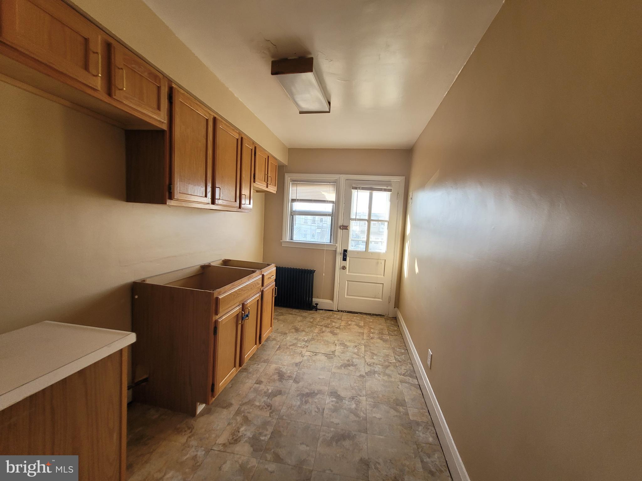 VIOLETVILLE - Residential Income