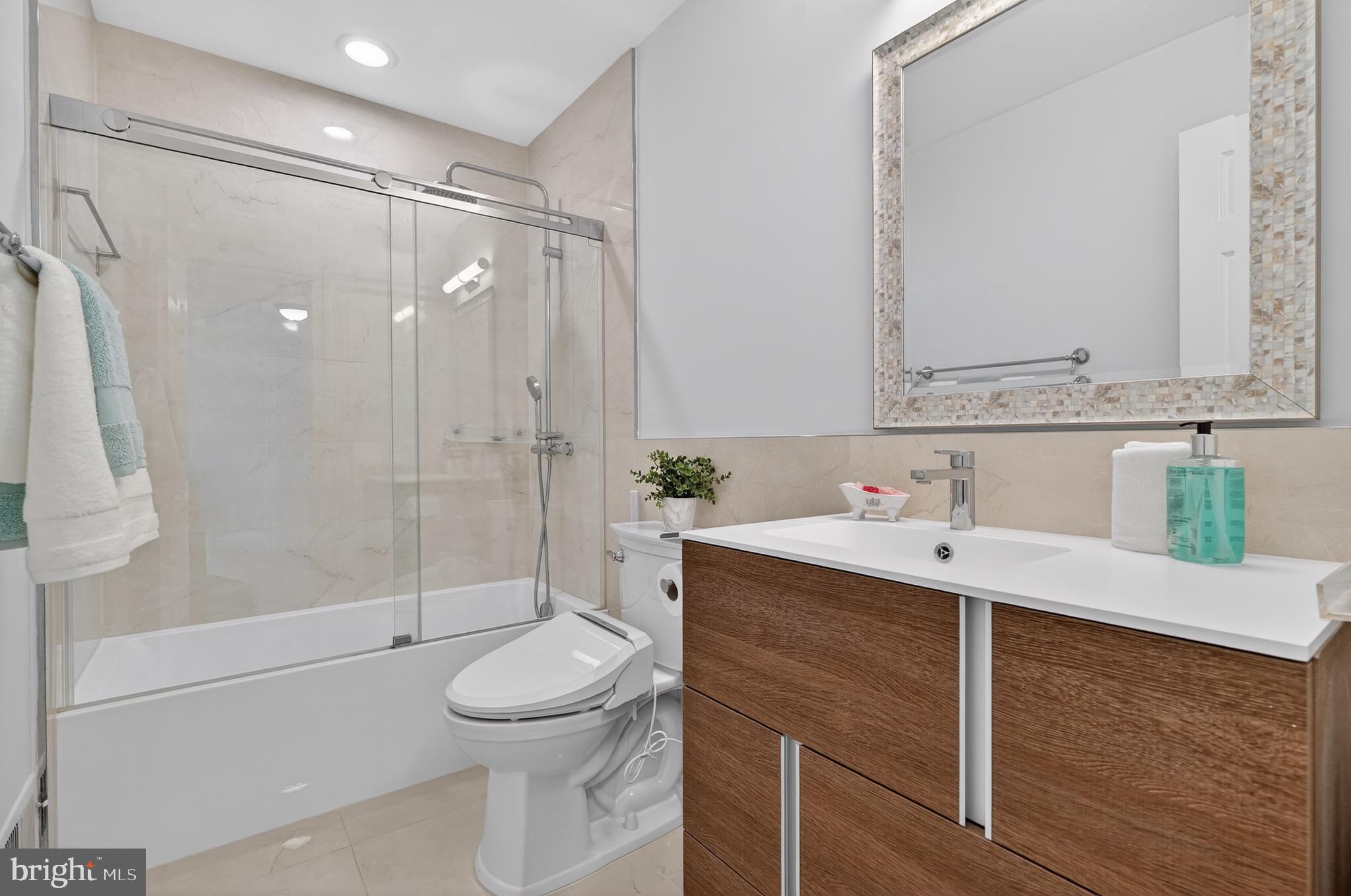 STONEBRIDGE - Residential