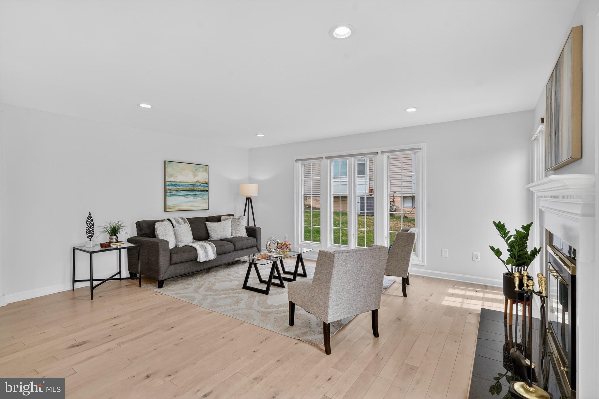 STONEBRIDGE - Residential