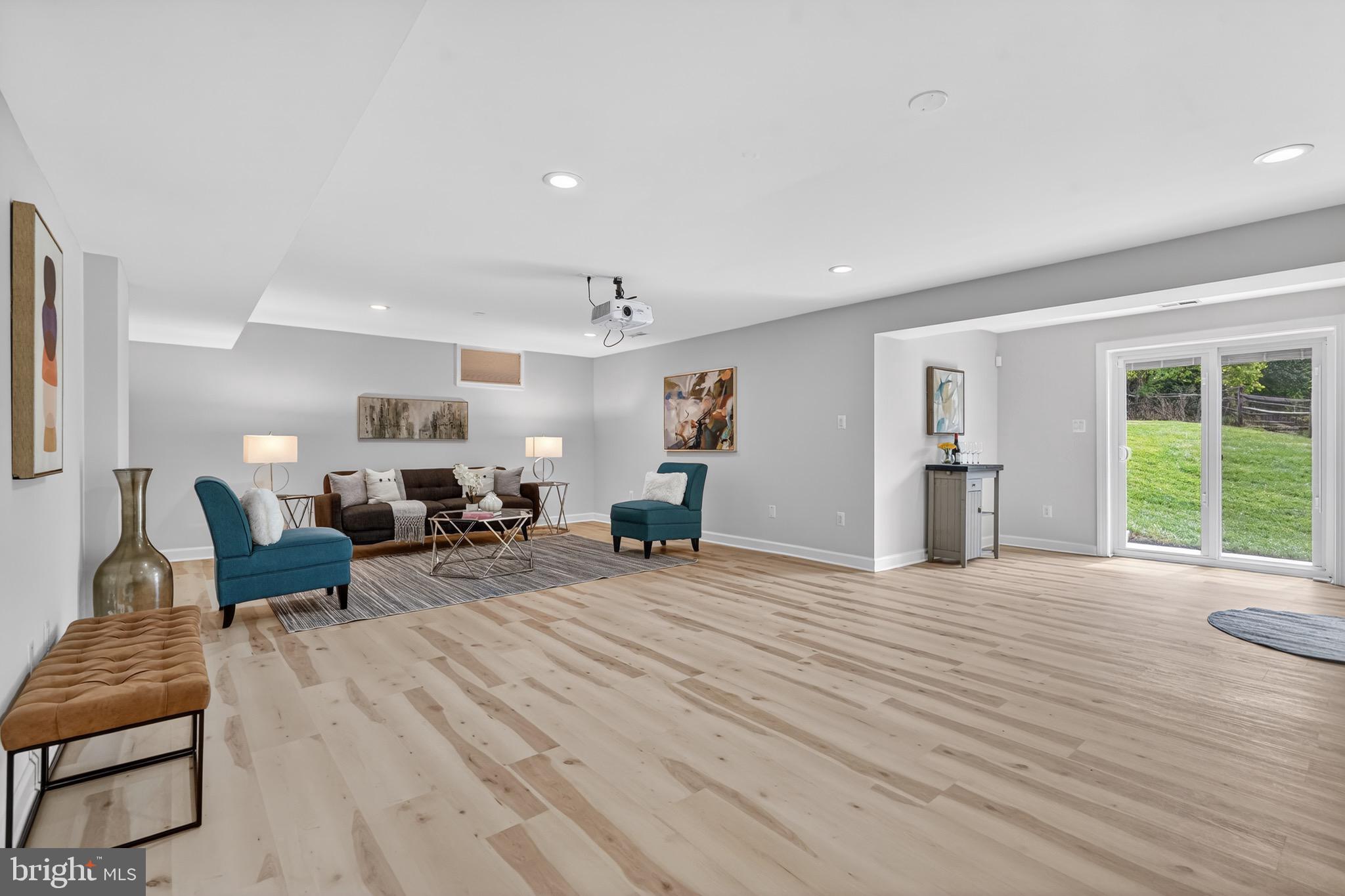 STONEBRIDGE - Residential