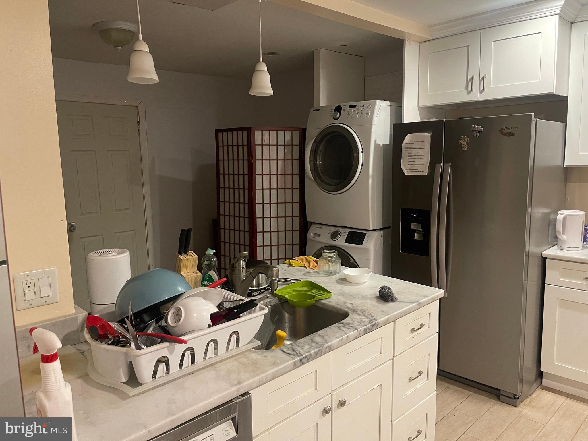 CHARLENE - Residential