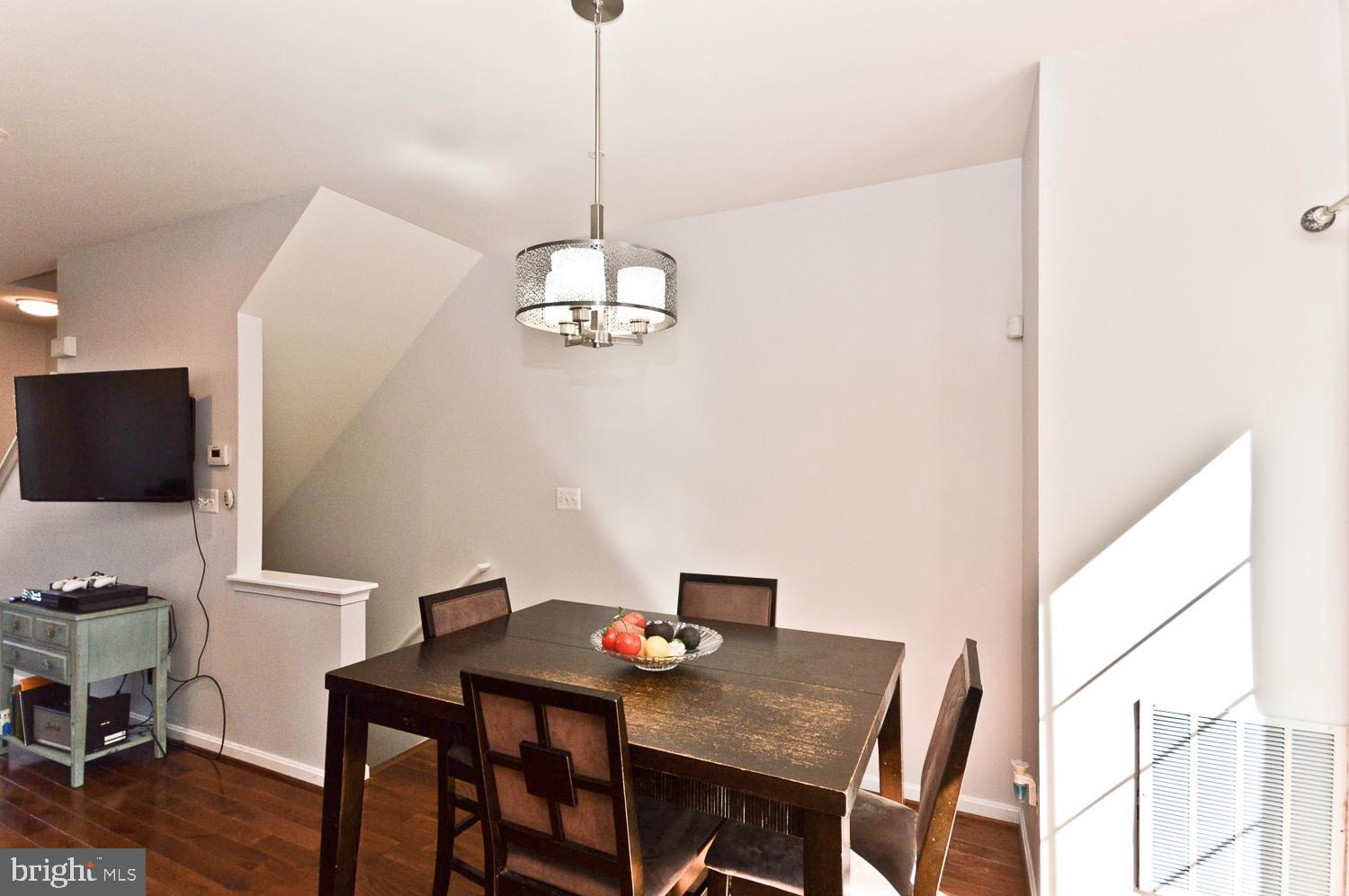 GLENEAGLES AT ST CHARLES - Residential