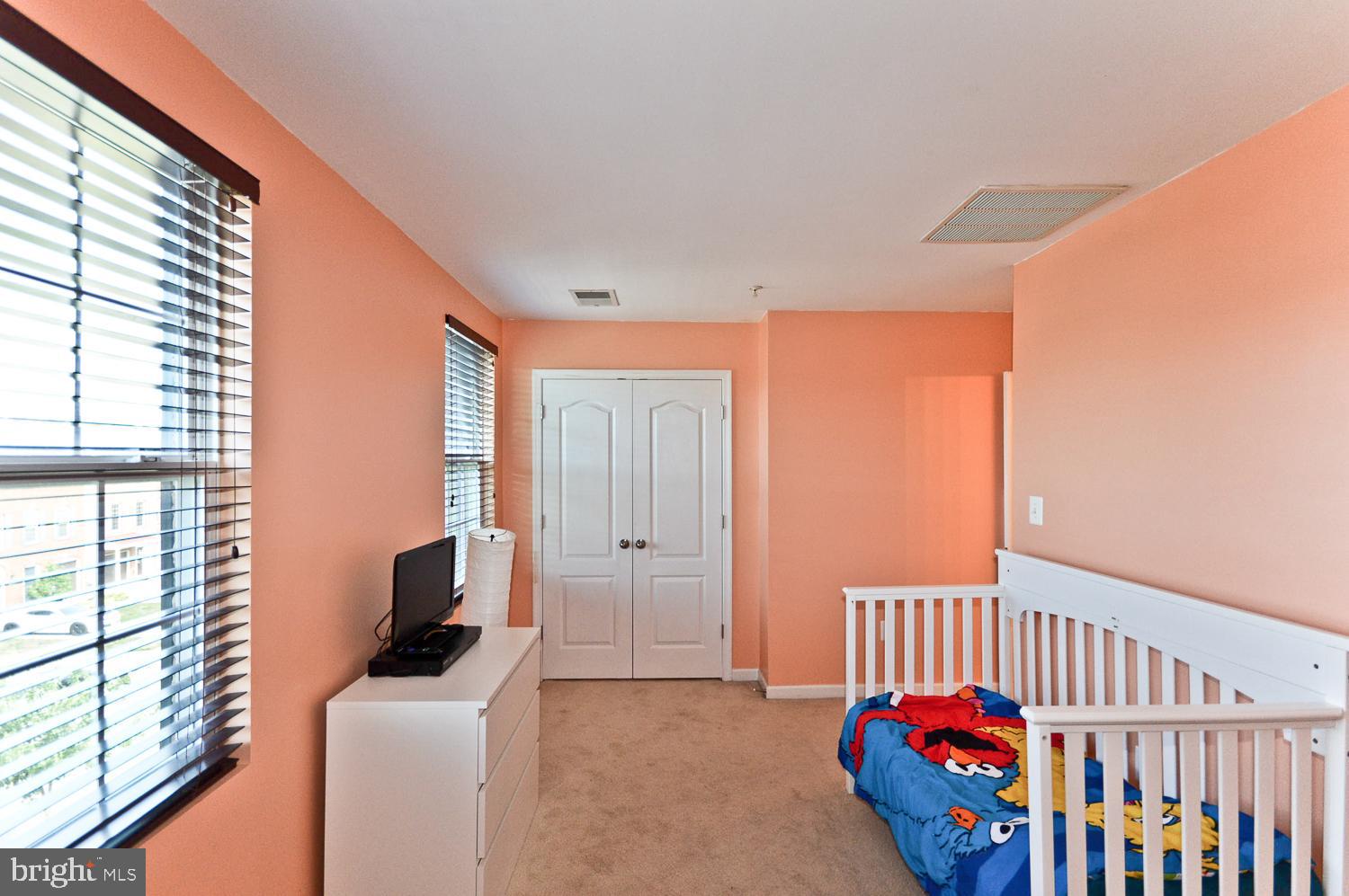 GLENEAGLES AT ST CHARLES - Residential