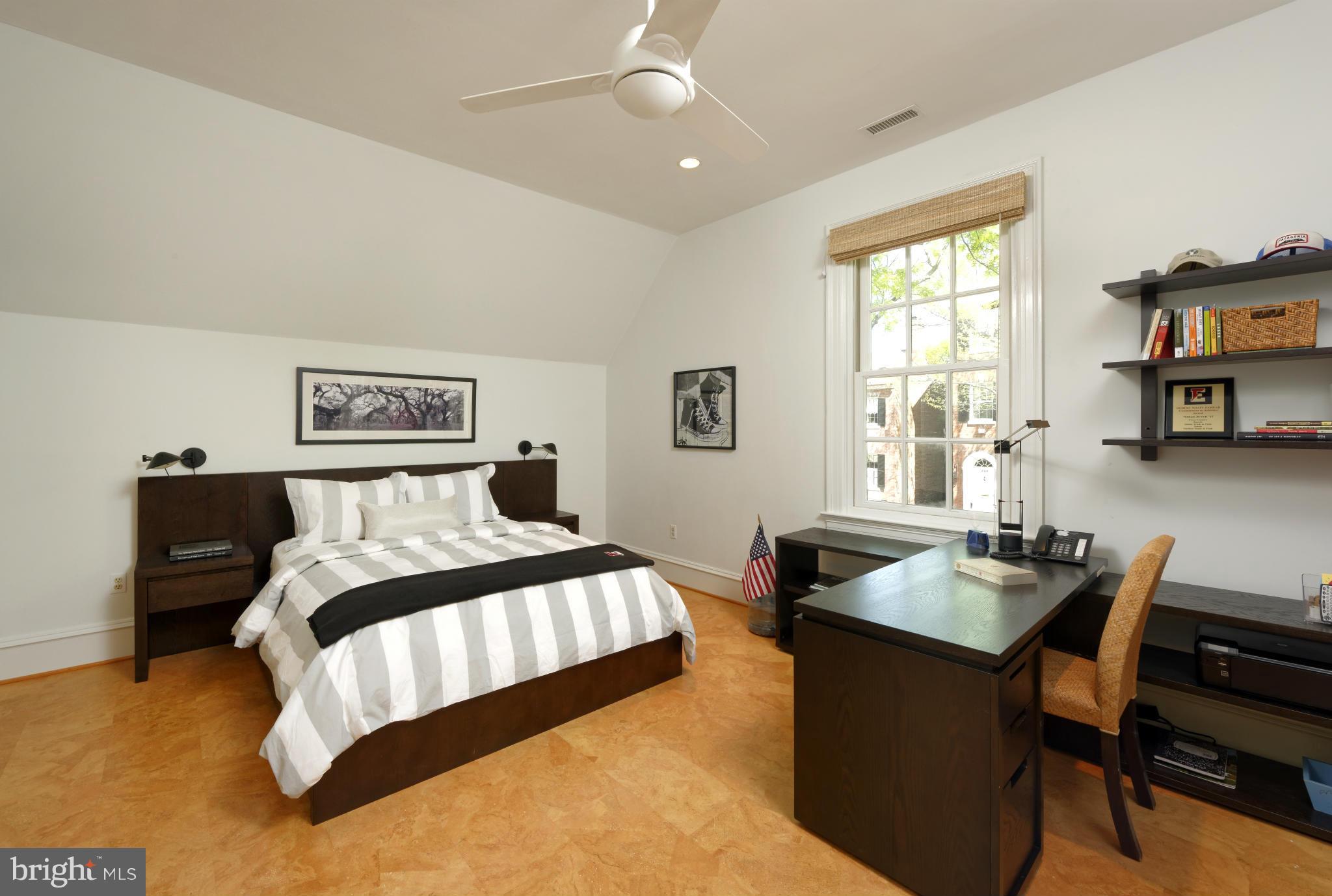 OLD TOWN - Residential