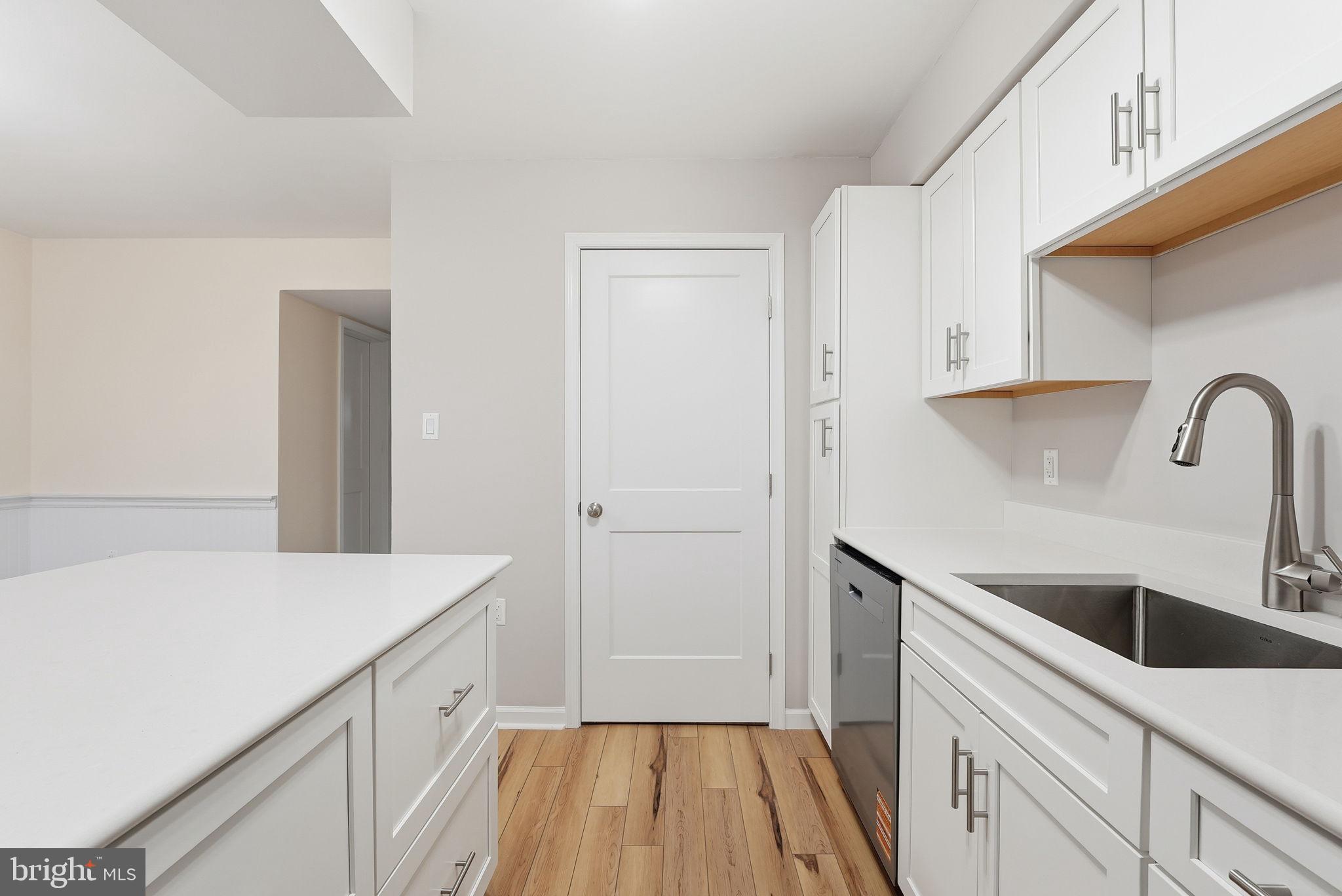 DALE CITY - Residential