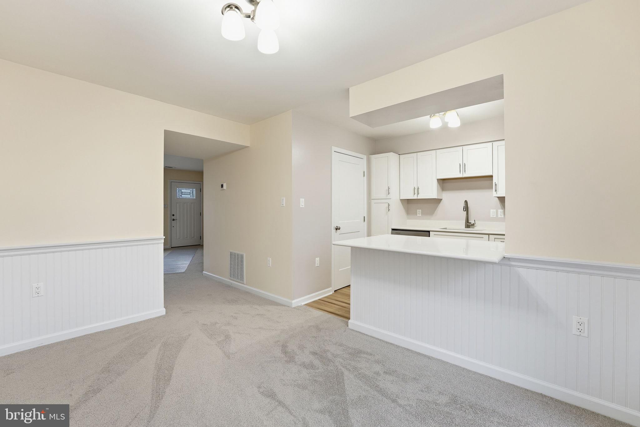 DALE CITY - Residential