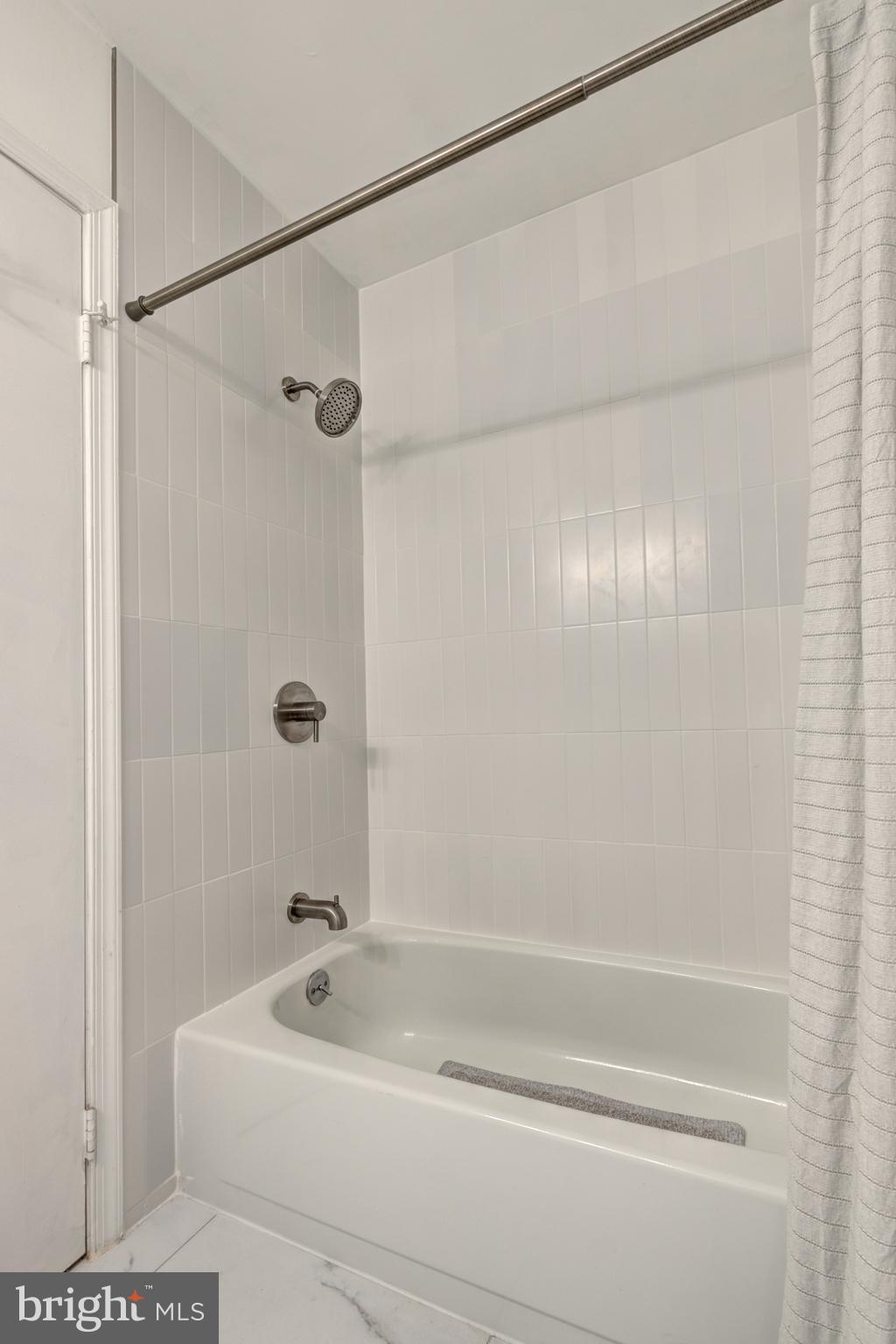 BETHELEN WOODS - Residential