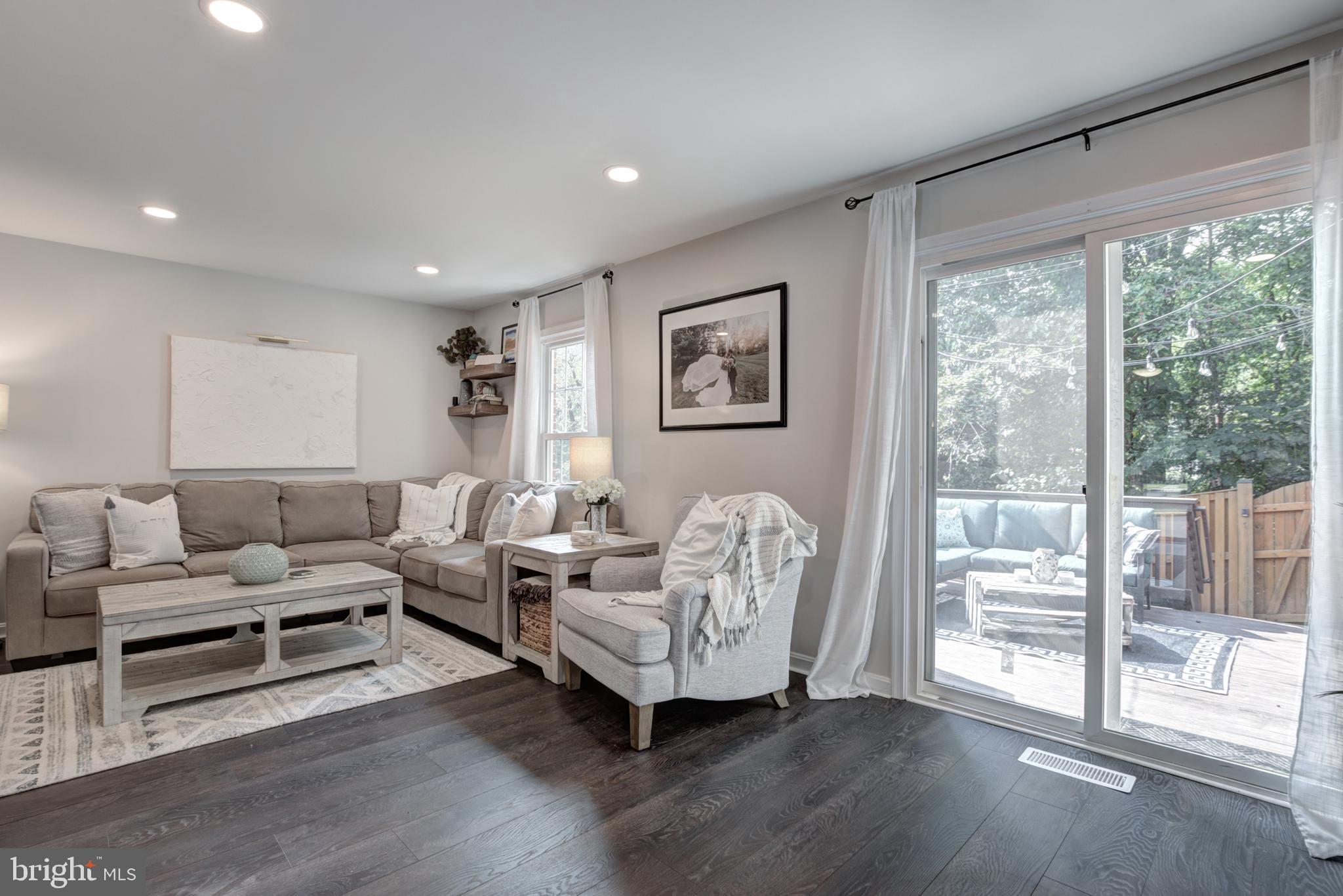 BETHELEN WOODS - Residential