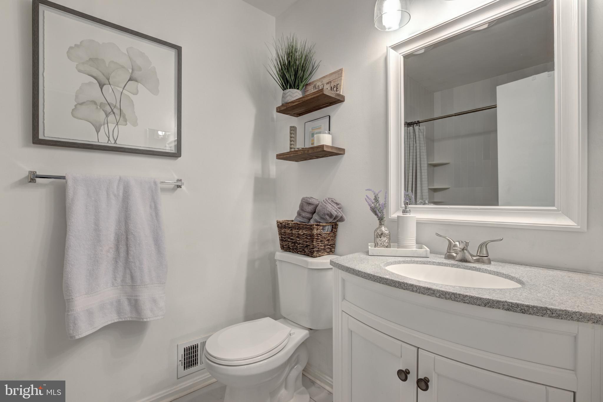 BETHELEN WOODS - Residential