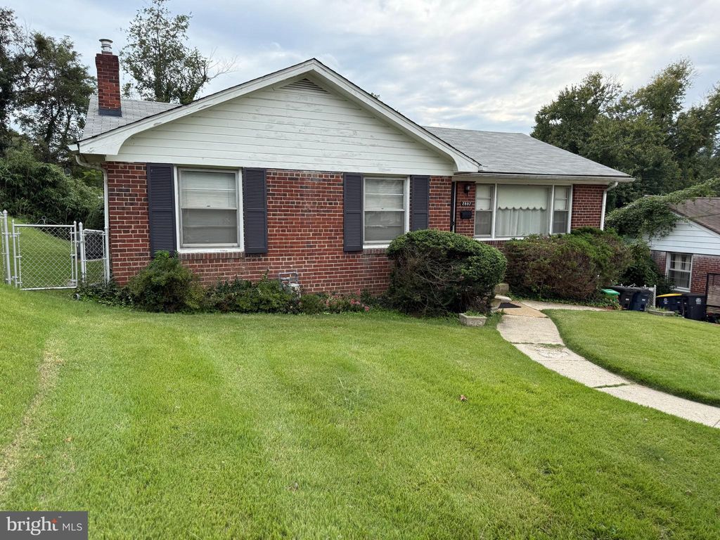 Photo of 2807 Curtis Drive, TEMPLE HILLS, MD 20748 (MLS # MDPG2177290)