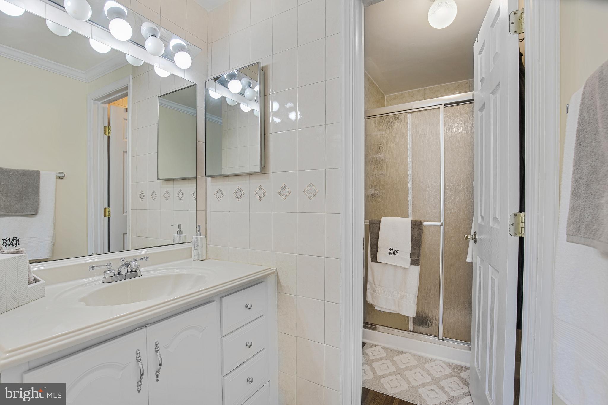 BURKE CENTRE - Residential