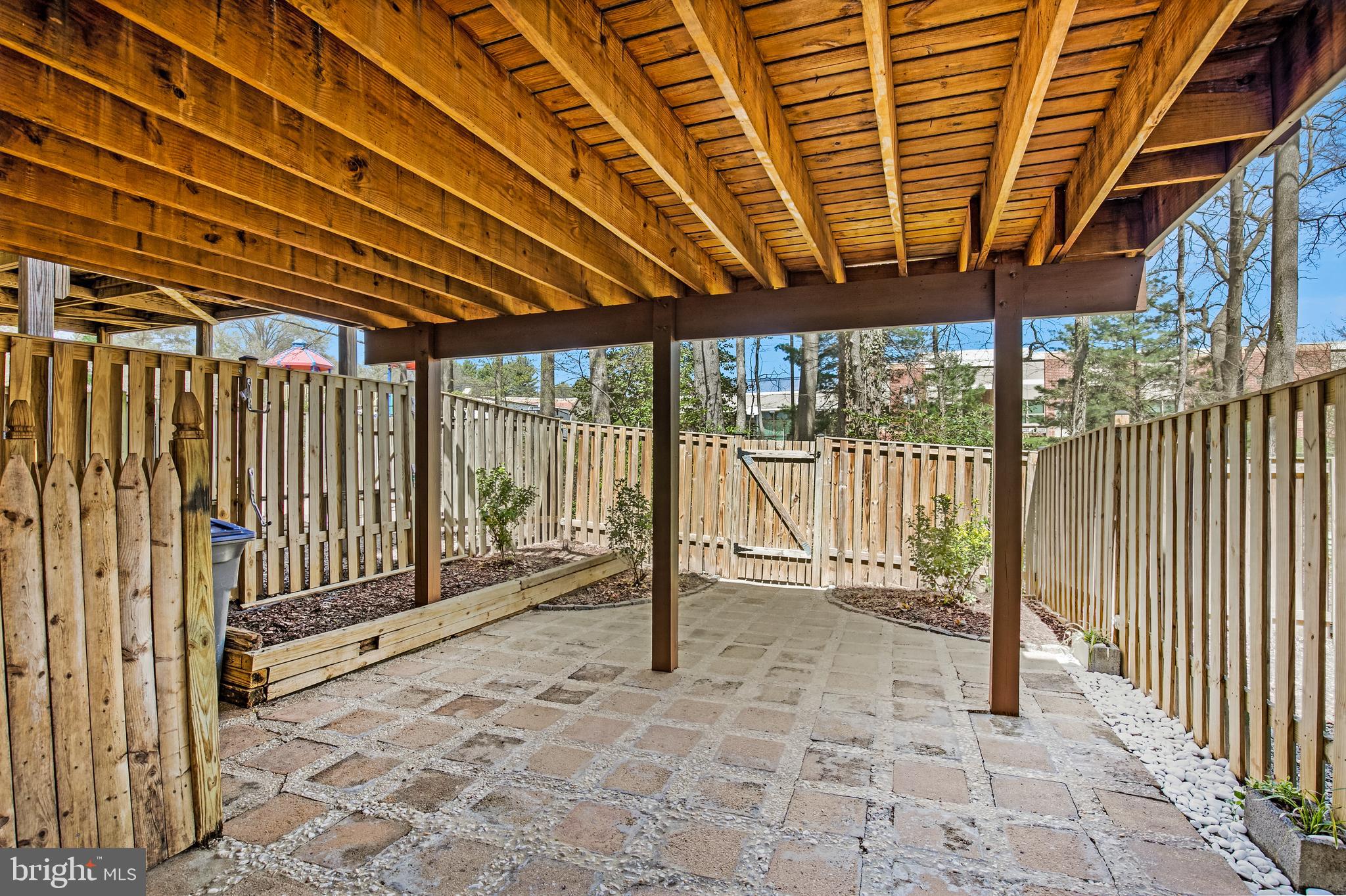 BURKE CENTRE - Residential