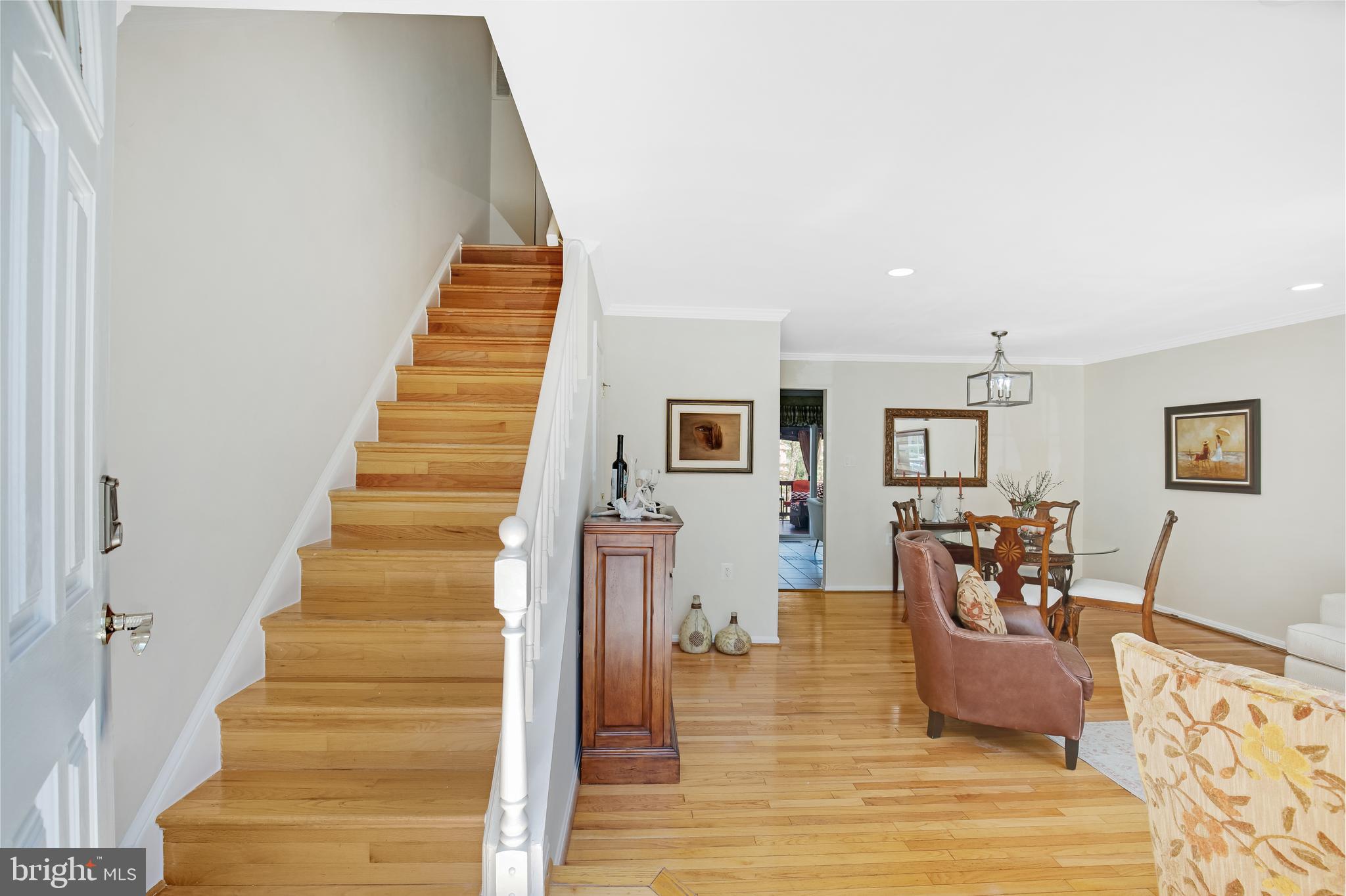 BURKE CENTRE - Residential