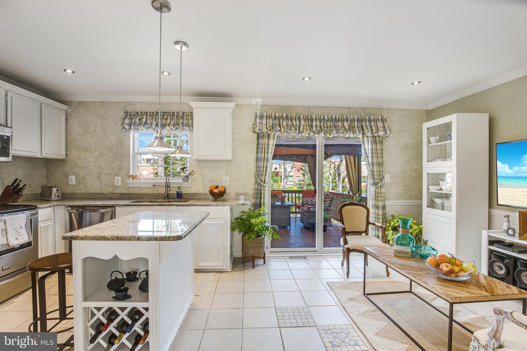 BURKE CENTRE - Residential