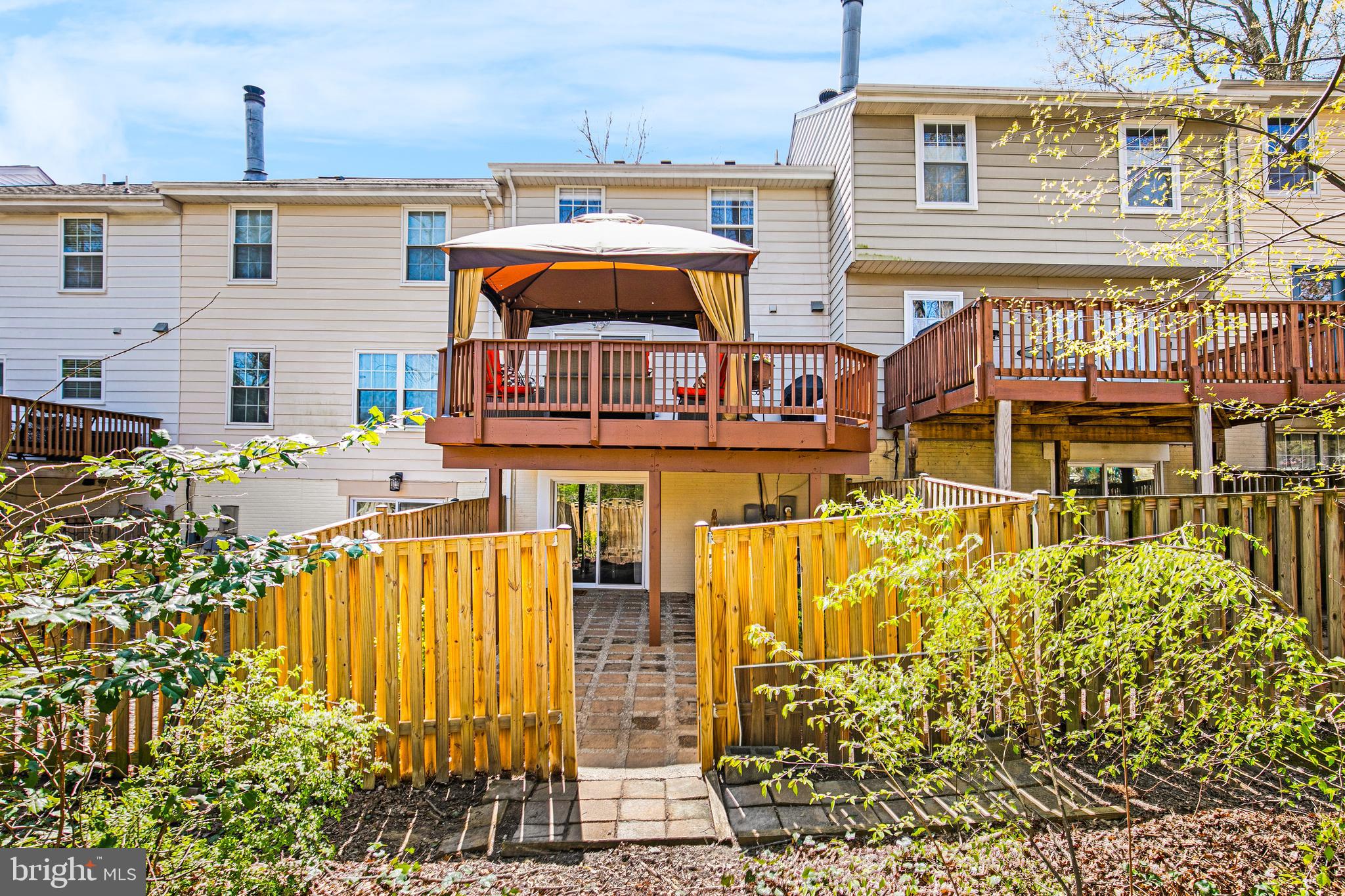 BURKE CENTRE - Residential