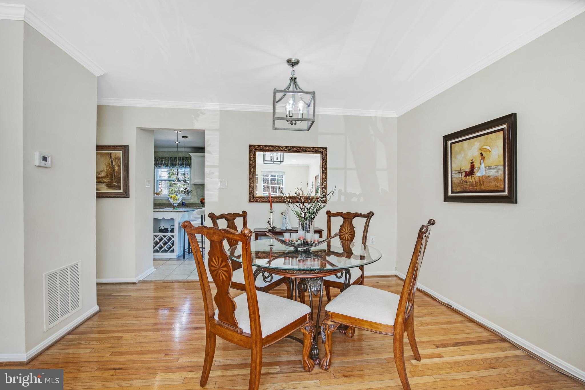 BURKE CENTRE - Residential