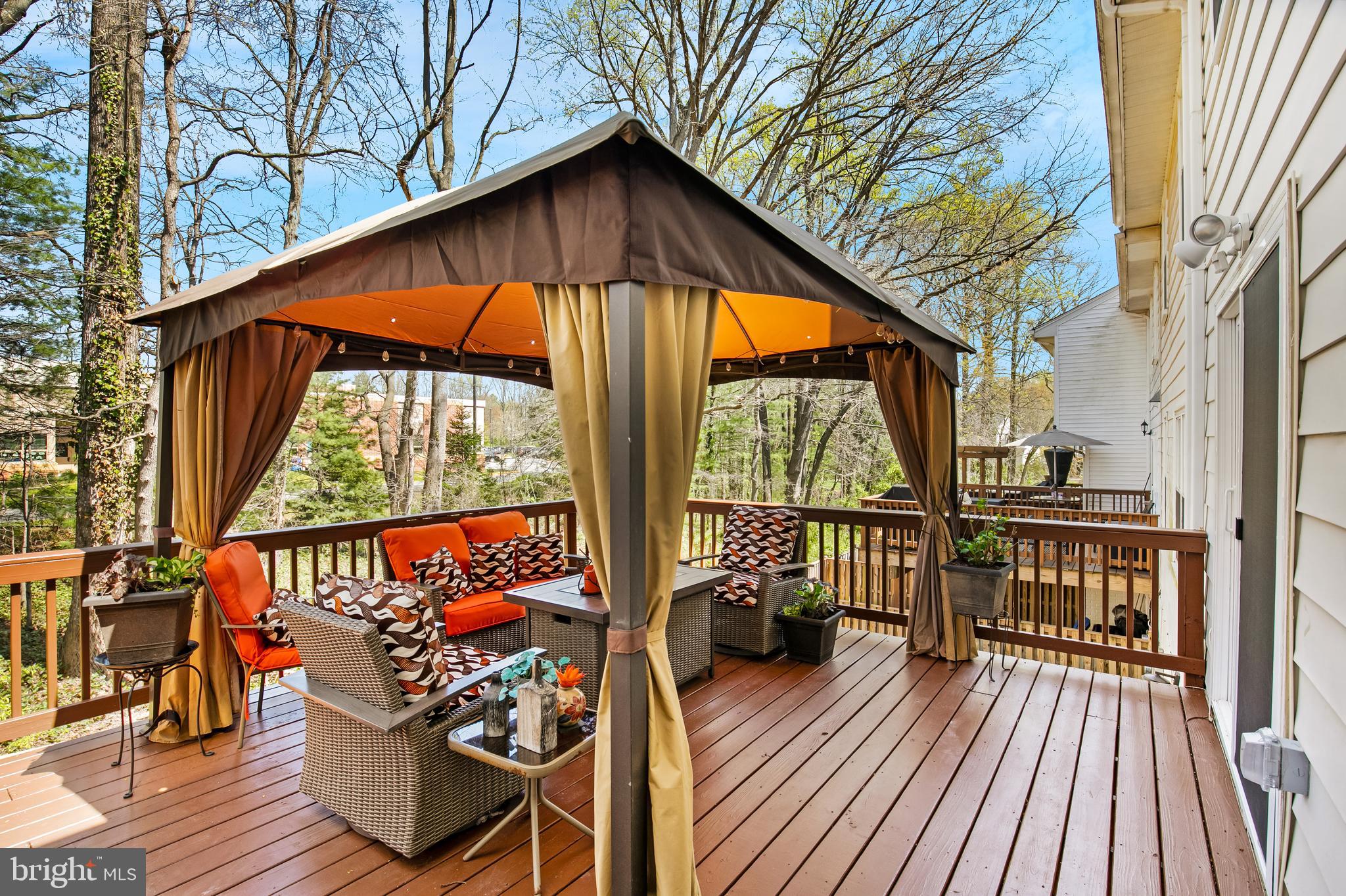 BURKE CENTRE - Residential