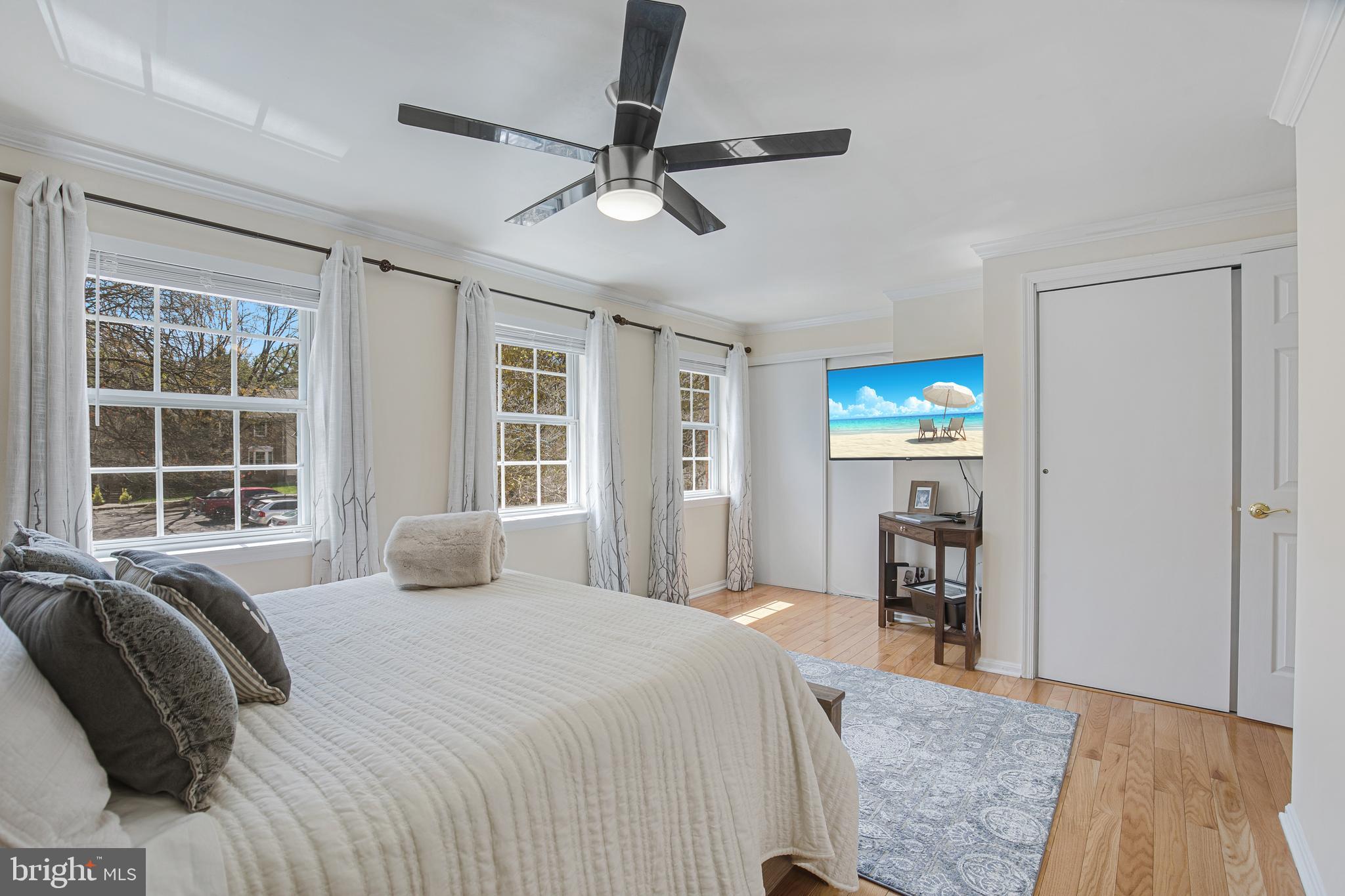 BURKE CENTRE - Residential