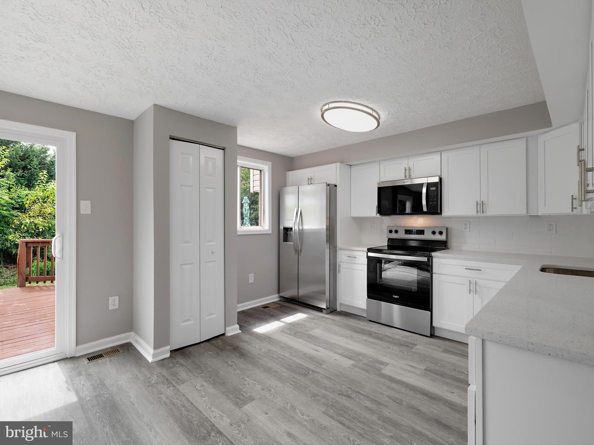 3513 WOODBROOK COURT