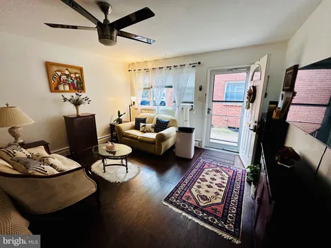 MLS: NJCD2114082