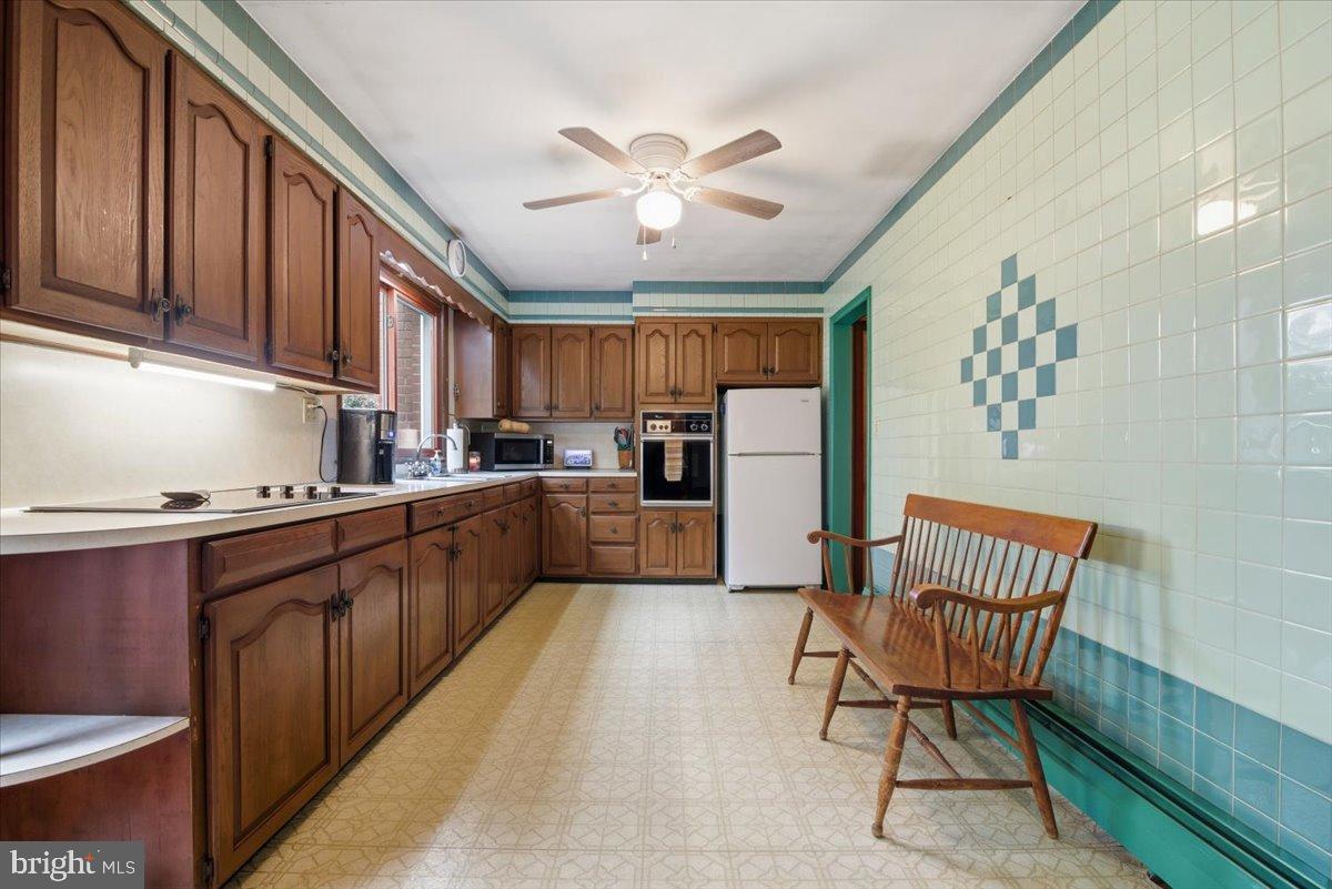 HOMETOWN - Residential