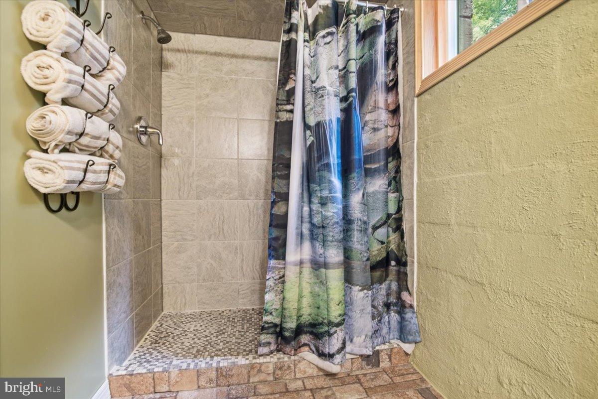 HOMETOWN - Residential