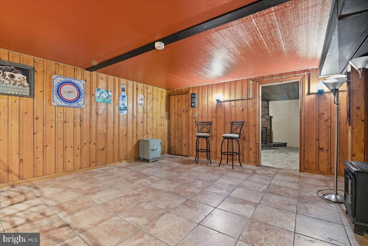 HOMETOWN - Residential