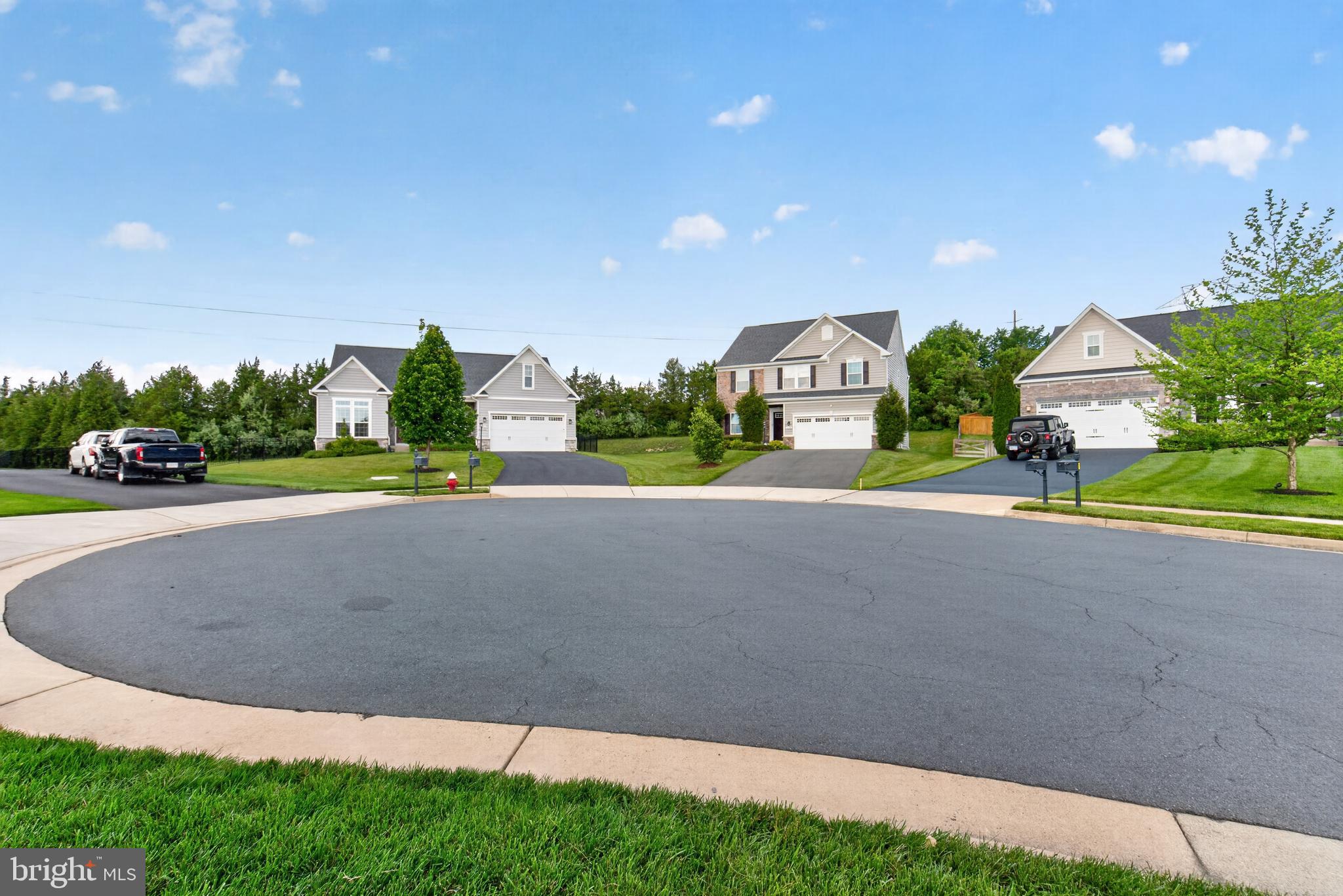 26732 KENTOAKS COURT