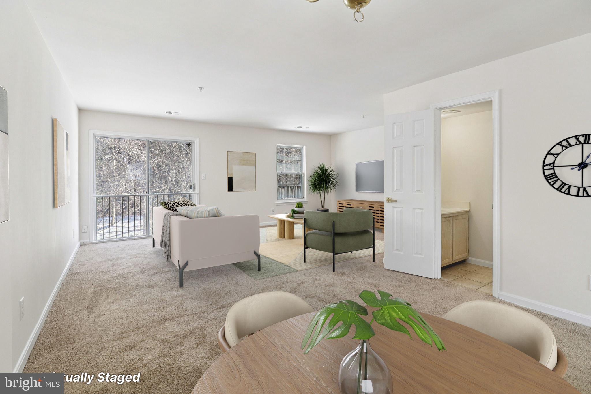 APPLEGATE CONDO - Residential