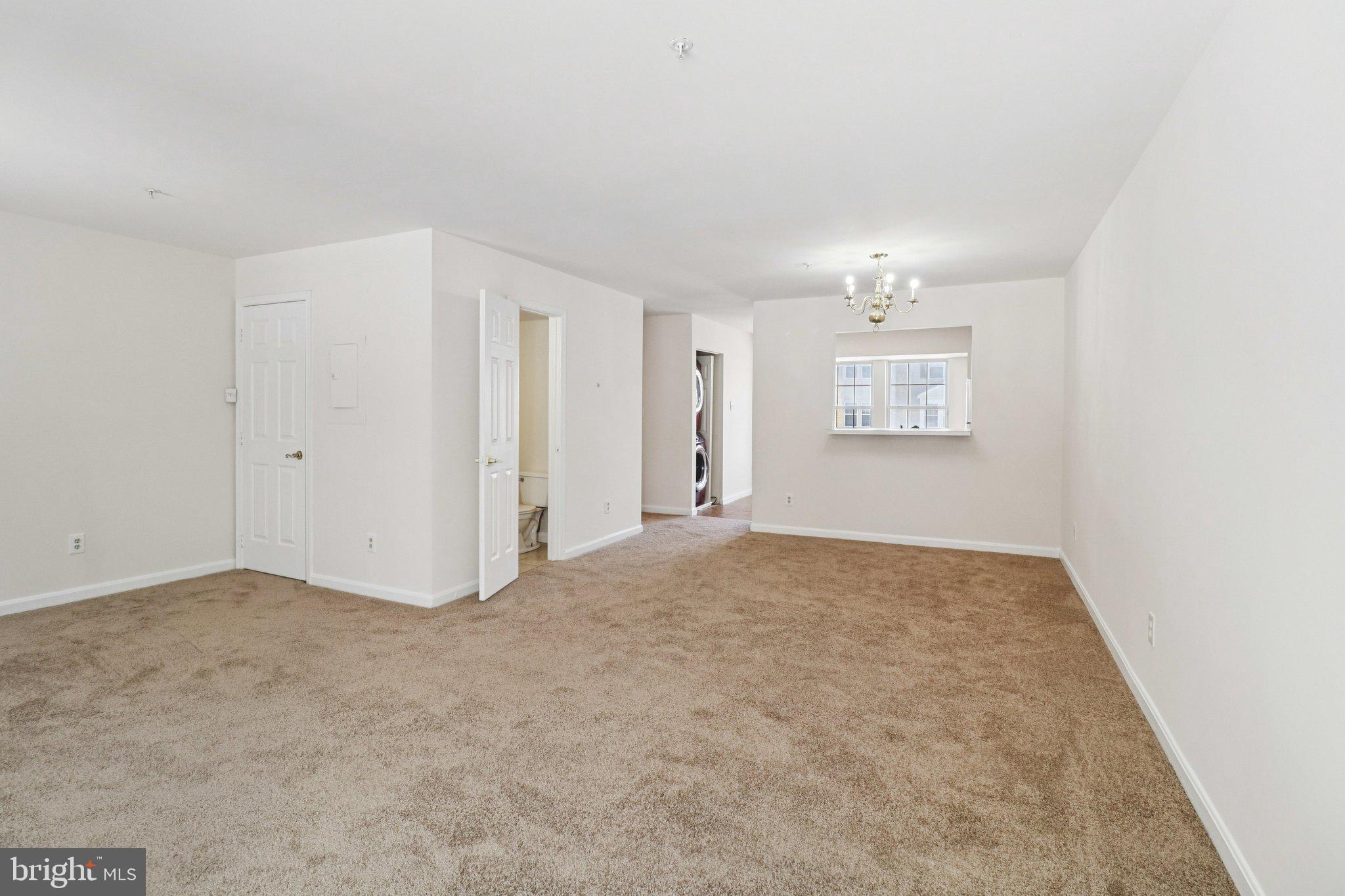APPLEGATE CONDO - Residential